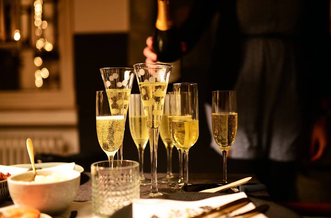 Wine Recommendations- Glasses, Champagne Glasses, Champagne